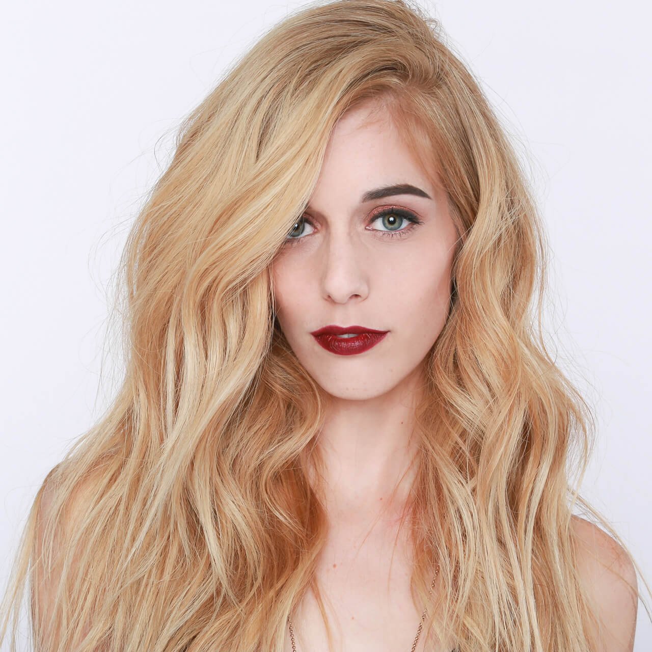 Hybrid Comb-Out Spray 8.45 oz.