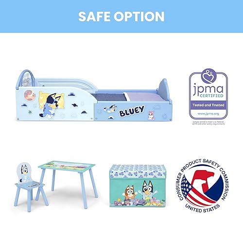 Miniatura 4 de Delta Children - Juego Bluey de 4 piezas para habitación en una caja para niños pequeños  Incluye cama para dormir y jugar, mesa, 1 silla y caja de