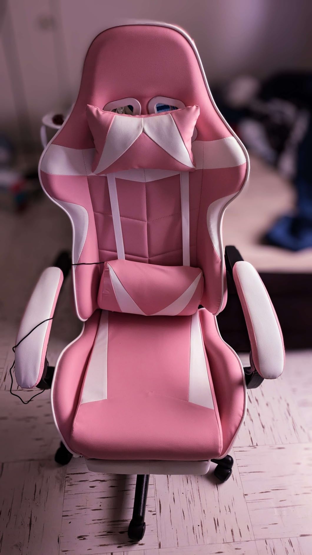 28/mo Finance Soontrans Pink Gaming Chair with Footrest,Lovely Bunny