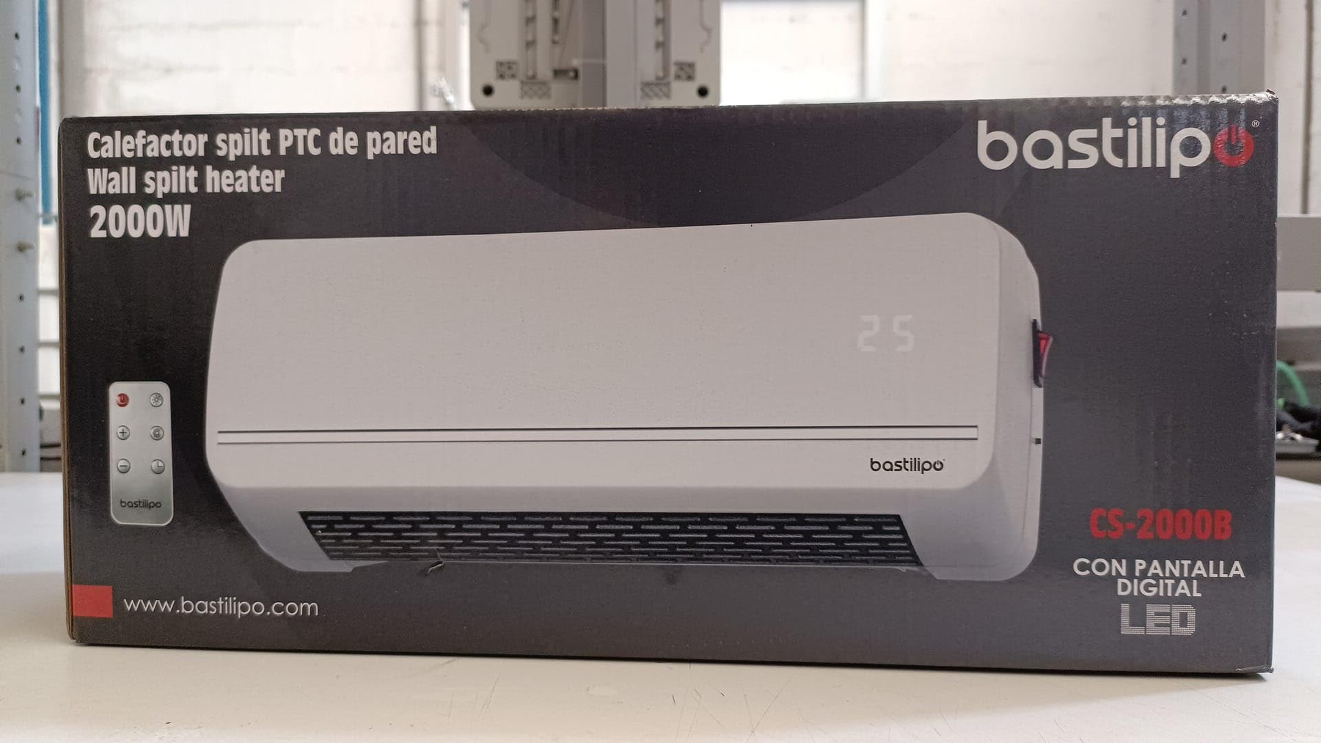Split ceramico, resistencia PTC, 1000/2000W, color blanco, temp., mando a distancia - Modelo: CS-2000B