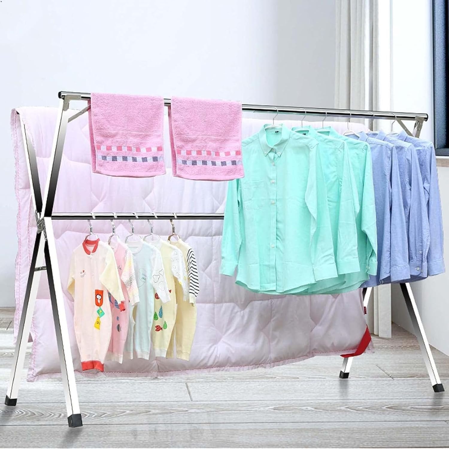 Foldable Space-Saving Clothes Rack Floor-Standing Clothes Rack Tripod Portable Rotating Clothes Rack，Heavy Duty Stainless Steel Clothes Drying Rack, Space-Saving Laundry Stand, Extendable 79