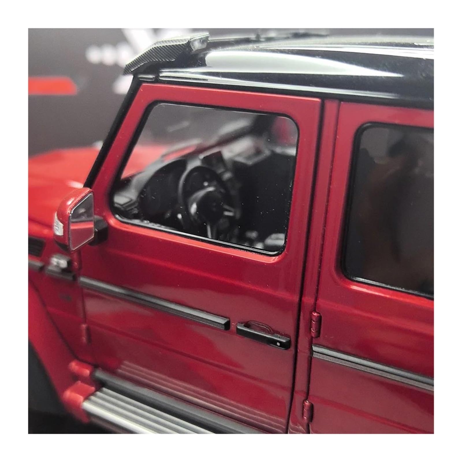 Auto In Miniatura 1 18 Per Mercedes-Benz G500 4 * 4 Spring Festival Special Edition Simulazione Modello Di Auto In Lega Pressofusa Hobby Static Display