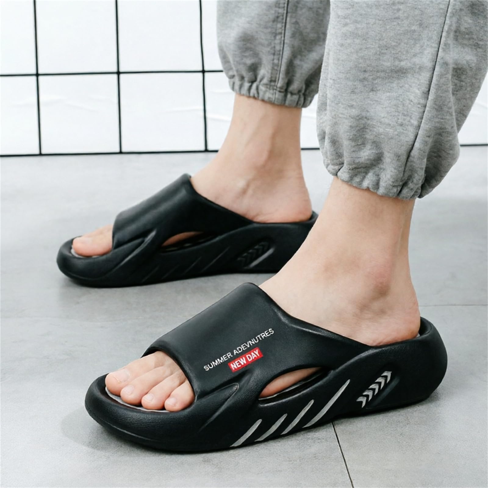 Chanclas de baño de EVA para hombre, plataforma con cama, diapositivas deportivas con función de masaje, antideslizantes y suaves, pantuflas para ducha, playa, sauna y uso diario, pies anchos