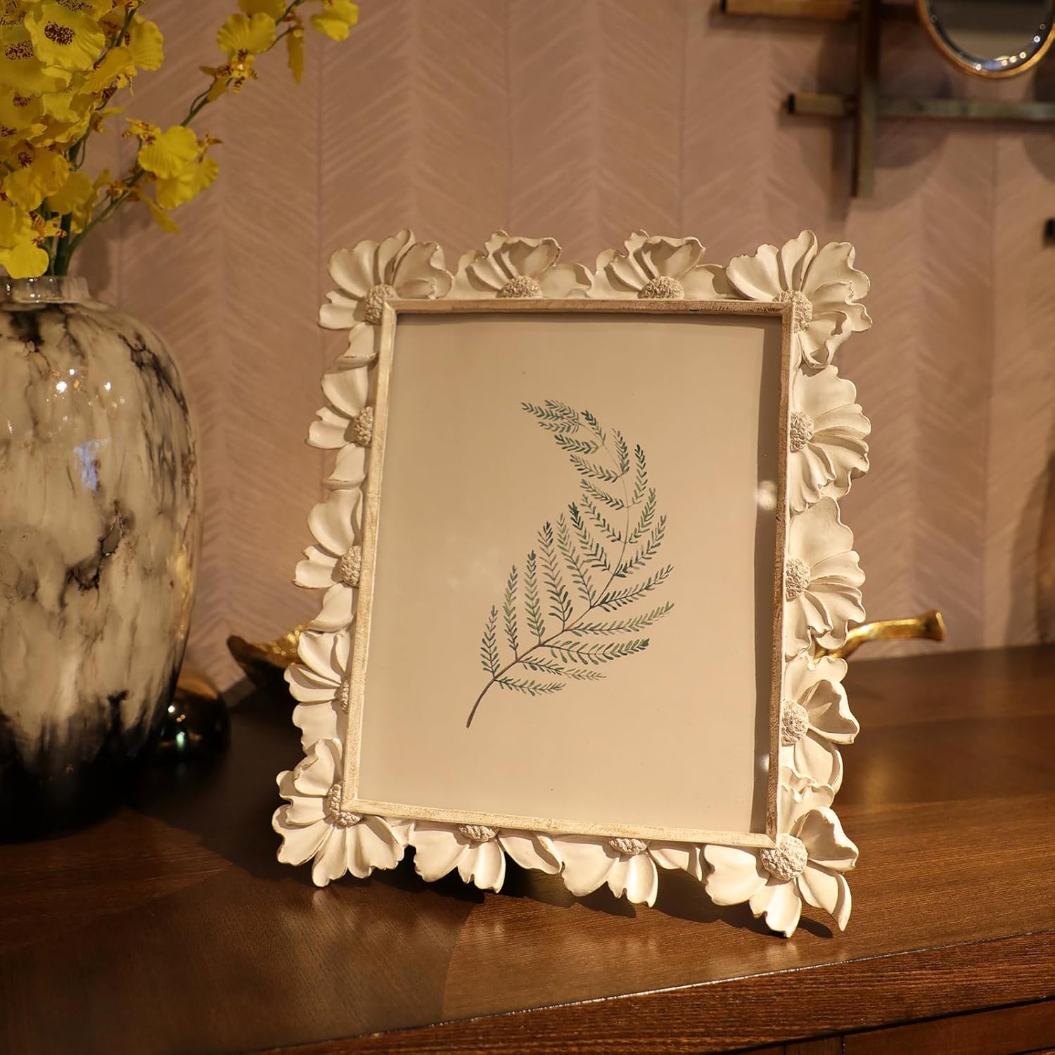 8x10 Vintage Picture Frame, Antique White Ornate Photo Frame, for Tabletop and Wall Display, Decorative Floral Design Retro Home Decor, Old Fashioned Photo Gallery Art