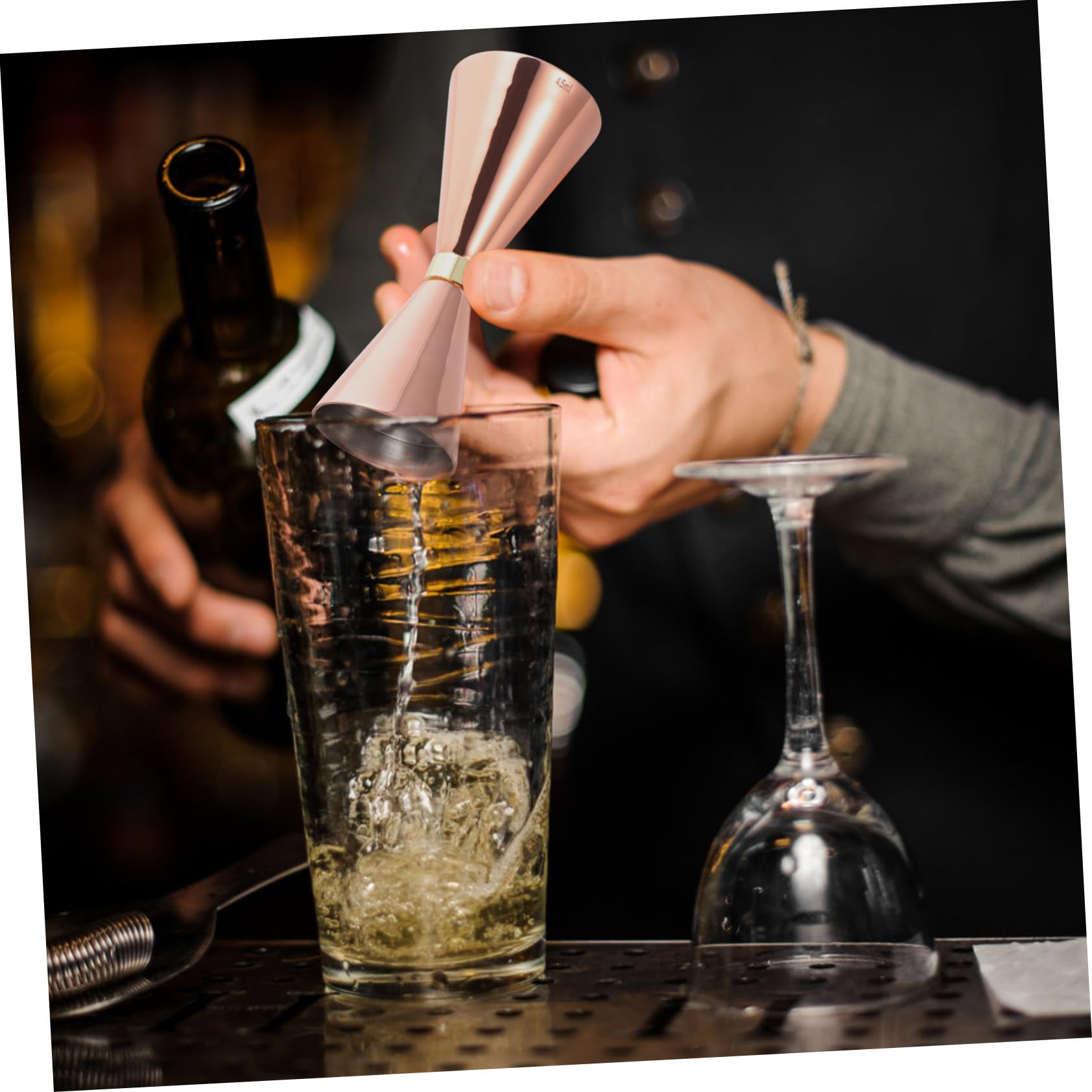 GRIRIW Cocktail Jigger Bar Shot Measurer Stainless Steel Wine Measurer Ounce Cup Perfect for Home Bar Party