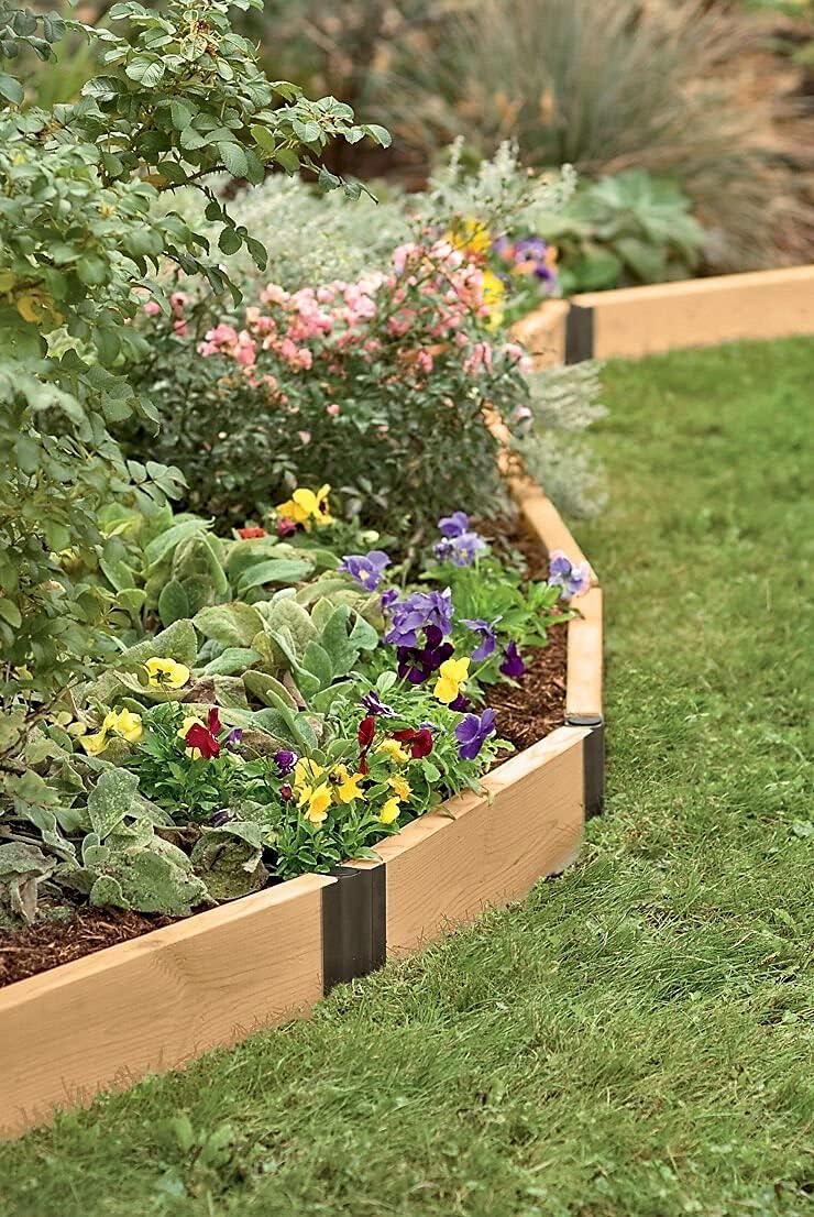 Gardener's Supply Company Raised Bed Corners, Pivoting