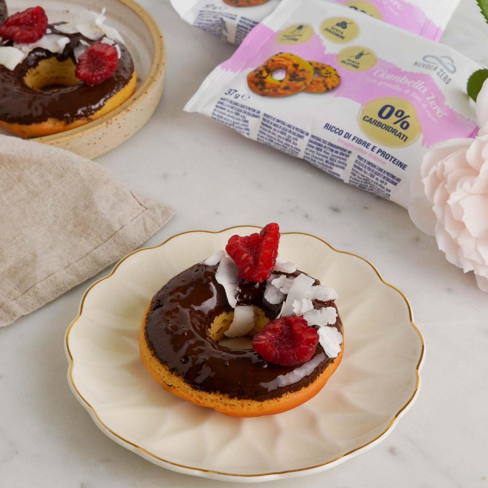 Nuvola Zero - Ciambella Zero, Proteinarme Snacks ohne Zucker, Gluten- und Laktosefrei, ohne Kohlenhydrate, mit Schokolade Stückchen,12er Packung. Made in Italy.
