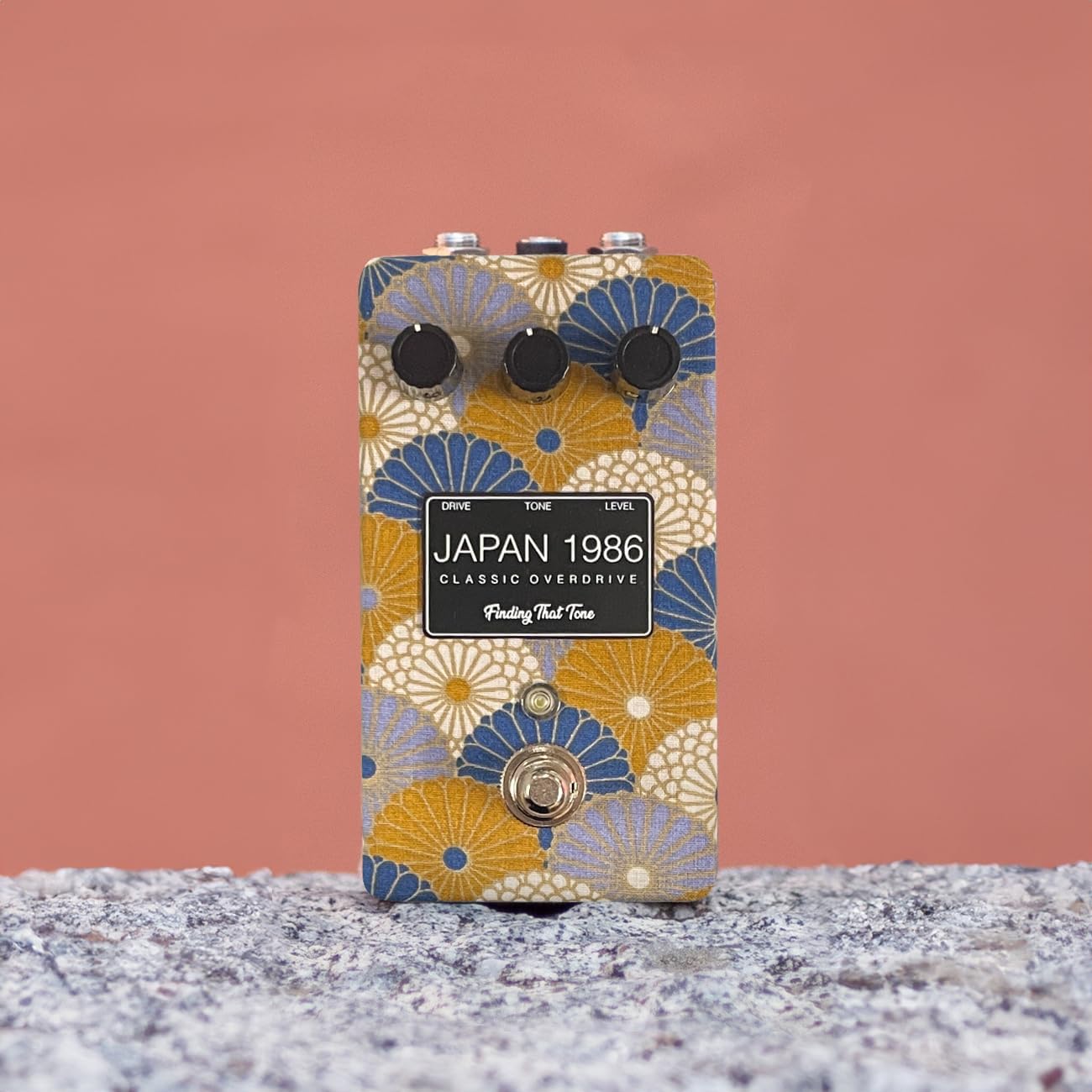 セラミックファンヒーター【羽なし＆空気浄化＆1 台で四季サポート