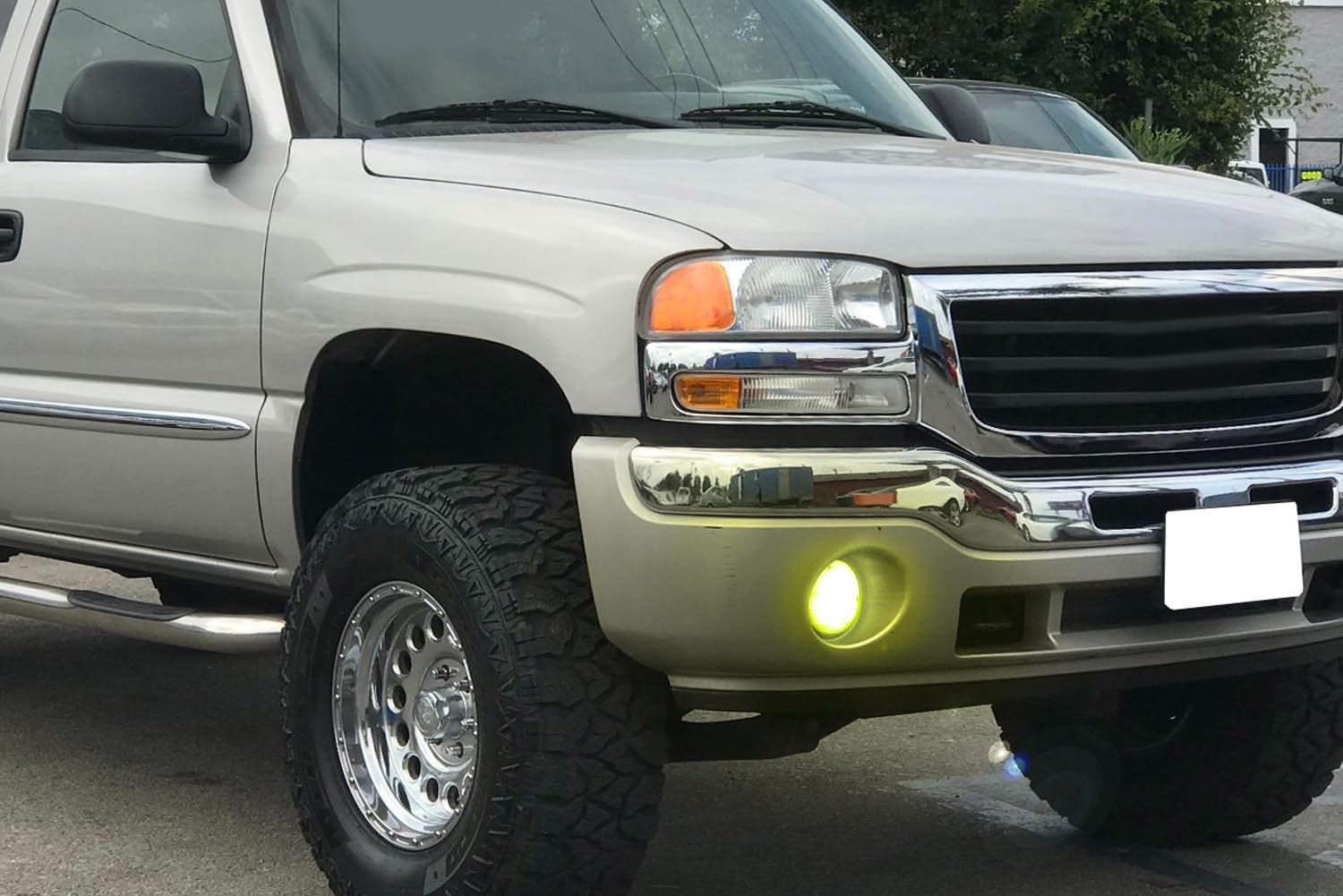 iJDMTOY OEM-Spec Clear Lens Fog Light Kit with 2500K Super Bright Selective Yellow LED Replacement Bulbs Compatible With 2003-2006 GMC Sierra 1500 2500 3500