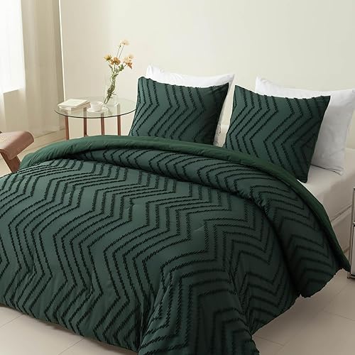 SLEEPBELLA Juego de edredón Queen de color verde oscuro, mullido edredón navideño copetudo para cama de tamaño Queen, 3 piezas, color verde bosque