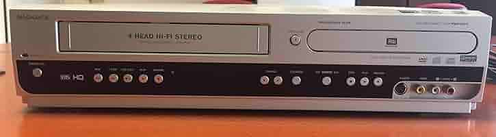 DVD-BOX「MoRA」 6g7v4d0 41Qm+iBSREL.jpg
