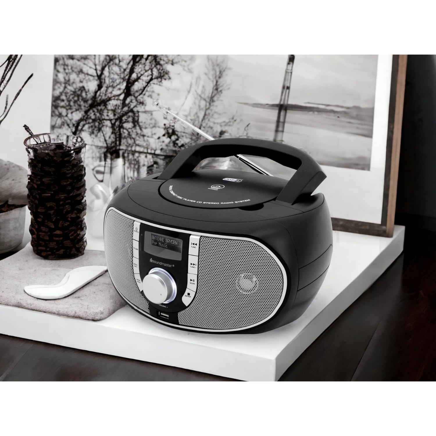 Soundmaster SCD1700SW DAB+, UKW-Radio, AUX, CD, Dab+, FM, USB, Schwarz