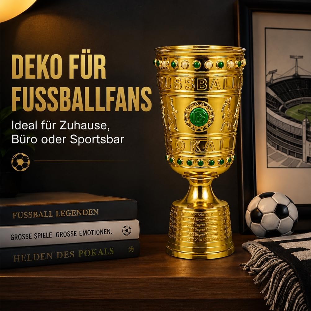 Deutscher Fußball Champion-Pokal Replik, 36 cm aus Harz, Goldfarben | Siegerpokal Sammlerstück für Vitrine,Schreibtisch,Regal und Fanbereich,Ideal als Sportandenken und Geschenk für Fussballfans