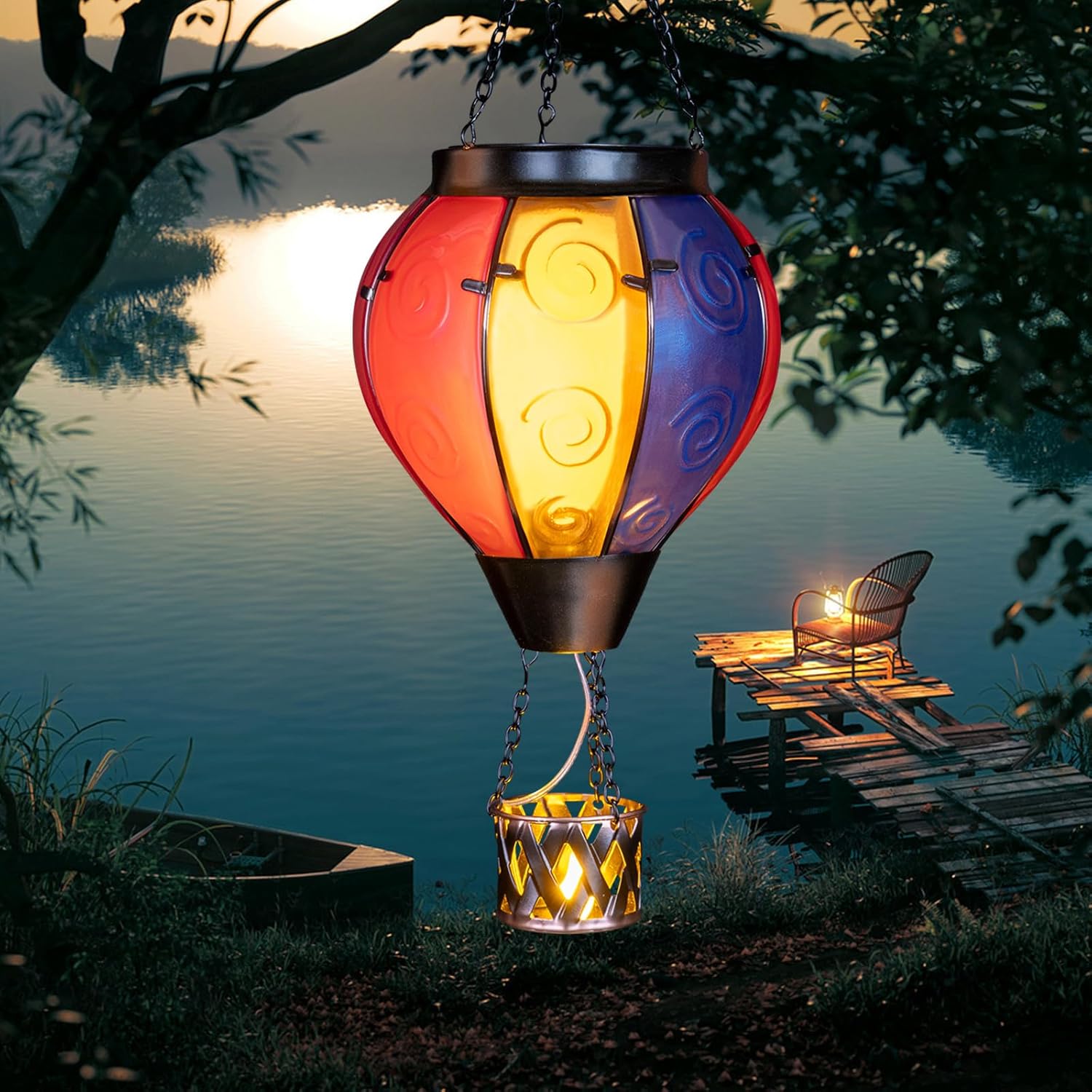 Hot Air Balloon Solar Lantern with Candle Holder Flickering Flame Hanging Garden Light Waterproof Glass Balloon Lamp Decorative for Lawn Porch Tree Yard