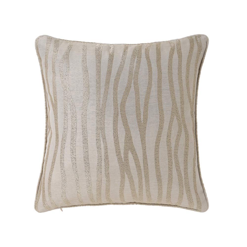 Coussin imprimé animal Lola Home pour un salon cocooning et chaleureux en hiver