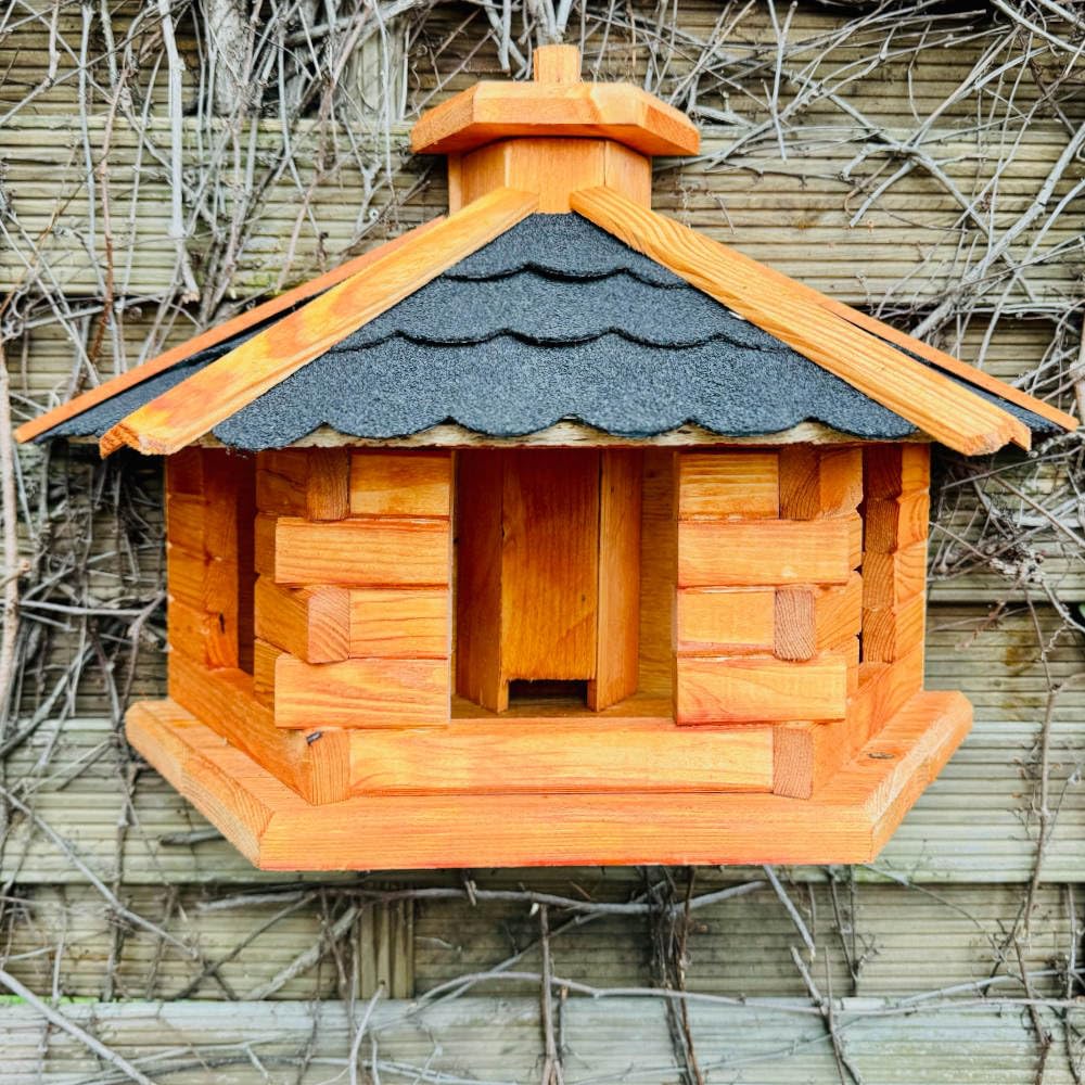Lionto Vogelhuis Met Weerbestendig Dak, Stabiel Vogelvoederhuis Van Hout Standaard En Grondankers Dankzij De Beschermrand Gemakkelijk Te Vullen Maakt Gebruik Het Hele Jaar Door 2859655038