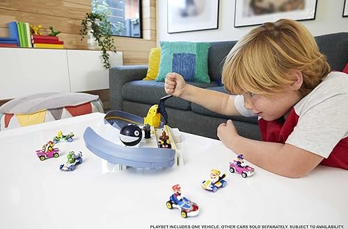 Miniatura 2 de HOT WHEELS MARIO KART CIRCUIT TRACK SET with 1:64 SCALE DIE-CAST KART REPLICA AGES 3 and above