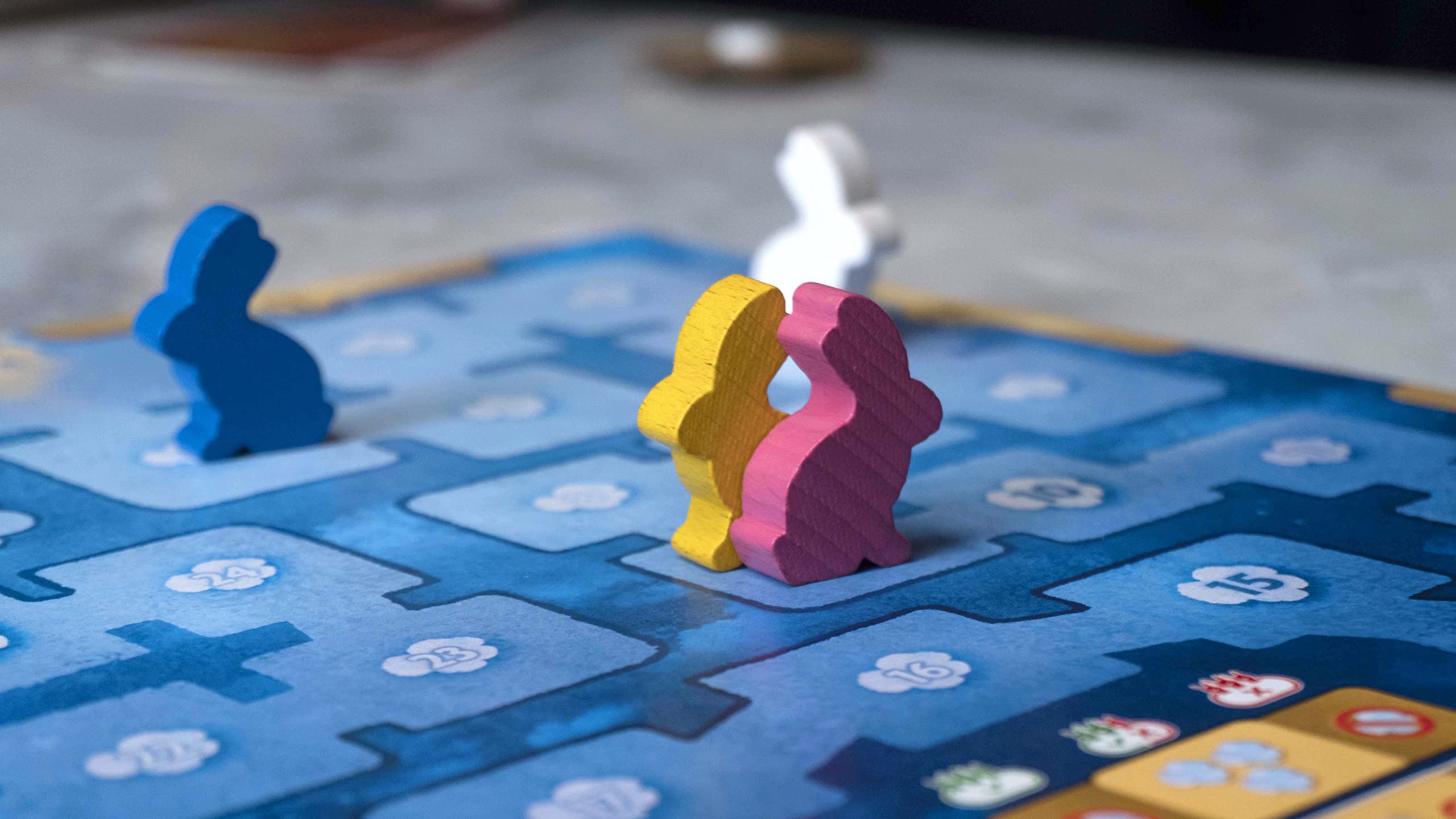 Asmodee Dixit Gioco da Tavolo Immaginazione Fantasia 3-8 Giocatori 8+ Anni Edizione Italiano