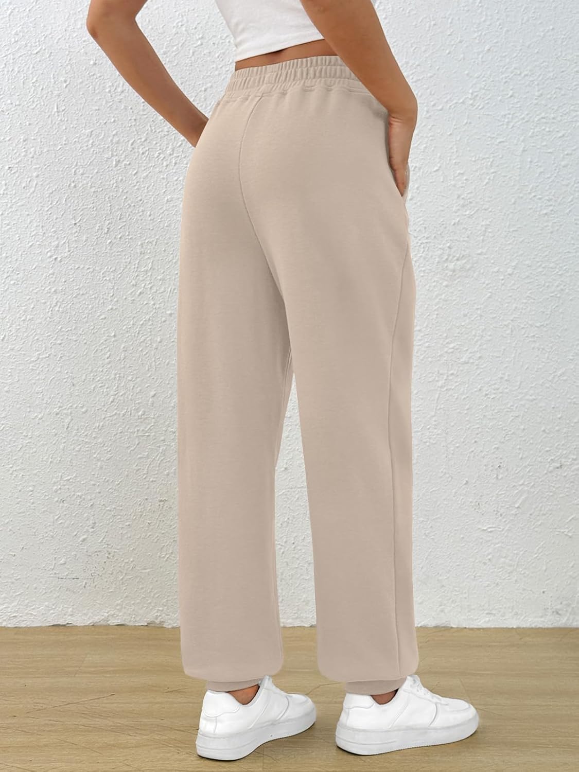 Trendy Queen Womens Sweatpants Baggy Athletic Joggers with Pockets Lounge Pants - Image 4