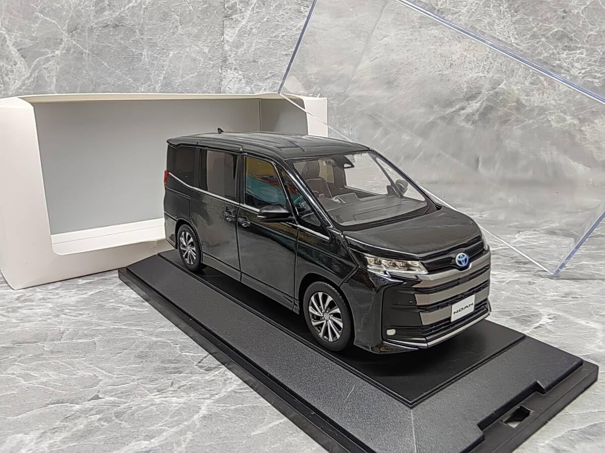 ノアG's ブラック ミニバン ミニカー ノアG's ブラック ミニバン ミニカー トヨタ - トヨタ ノア ミニカーの