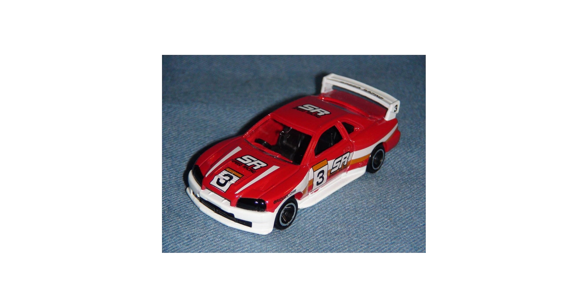 Amazon.co.jp: 限定トミカ・スカイラインGT-RレーシングR34型赤