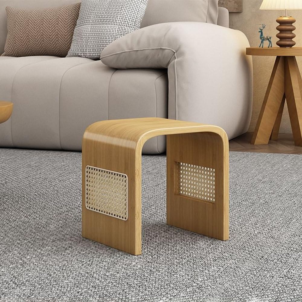 Meuble à chaussures en bambou pour optimiser les petits espaces d'entrée