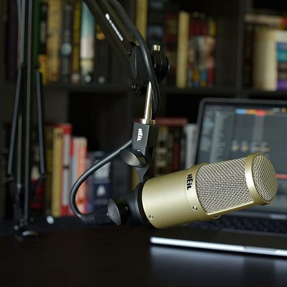 Heil PL 2T Fully Articulating, Professional-Quality Microphone Boom Arm for Video Podcasting, Broadcasting, Voiceover, At-Home, In-Studio Applications