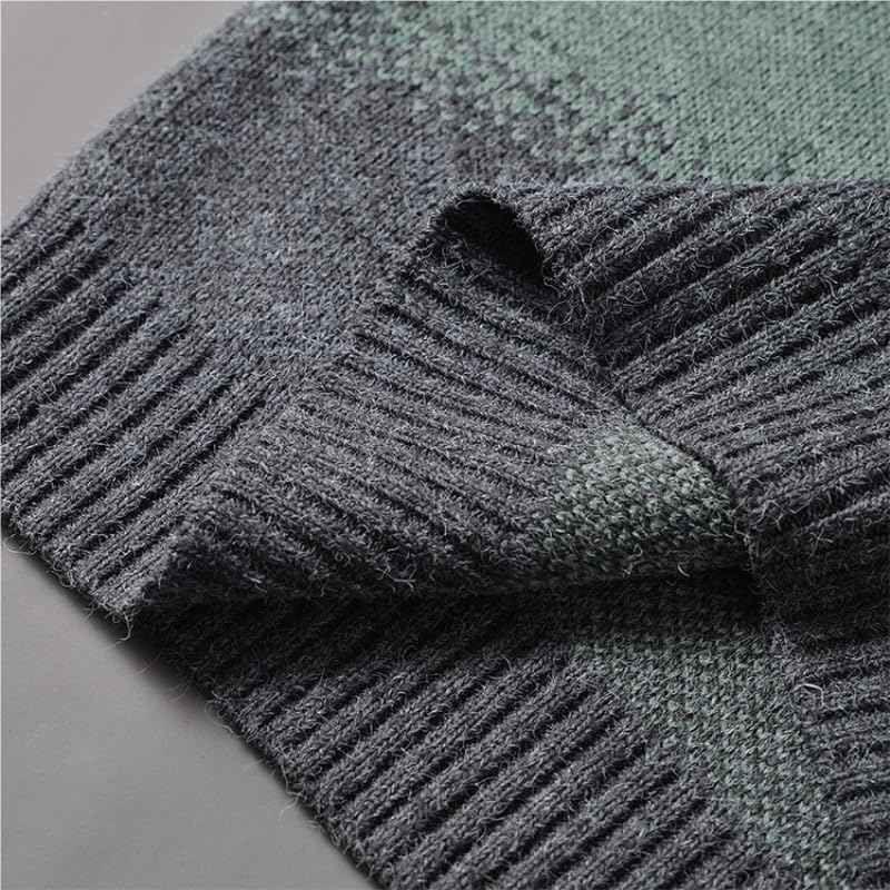 Round Neck Knitted Sweater Men's Winter Base Coat Top Casual Sweaters