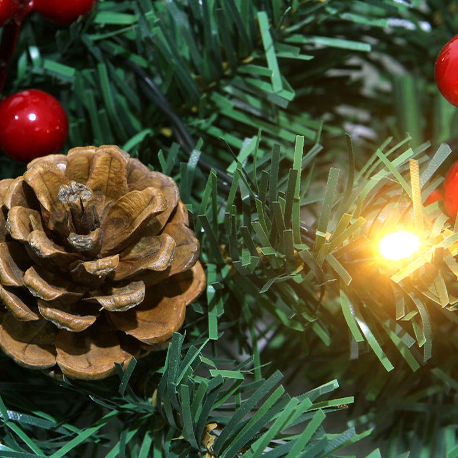 Amaoasis Ghirlanda natalizia pre-illuminata, in legno di pino misto, decorata con bacche smerigliate, pignoni, 50 LED con timer, funzionamento a batteria, per scale da interni ed esterni