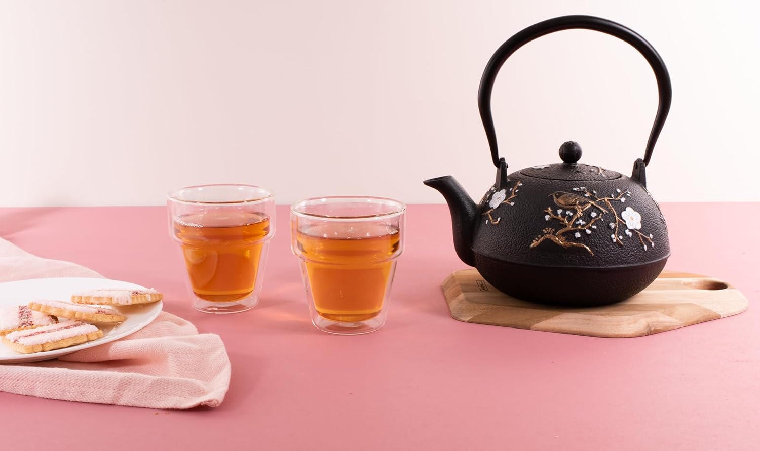 Cast Iron Cherry Blossom Teapot - 1.1L - Black