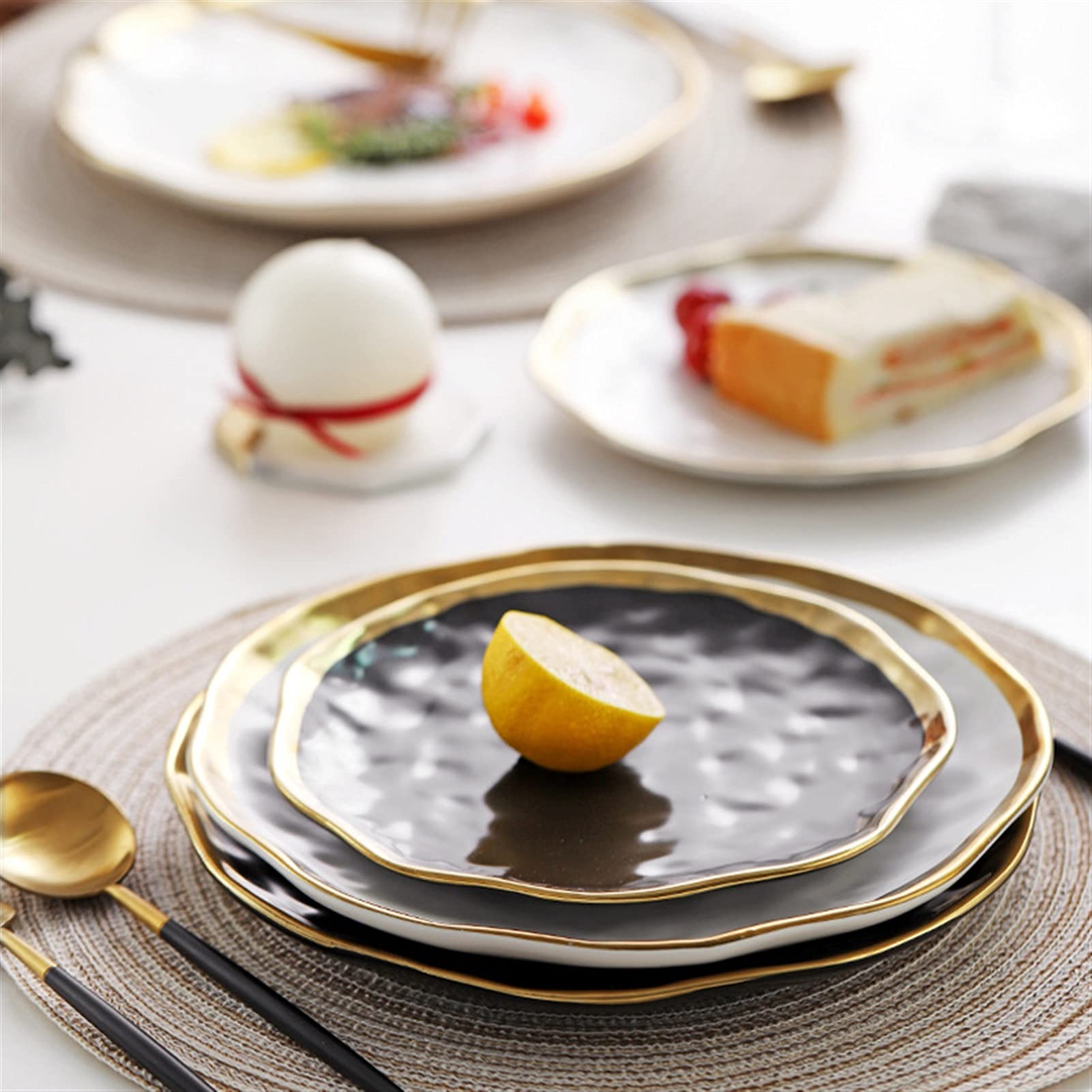 Talerz obiadowy Zestaw obiadowy Nordic z ceramicznym talerzem i złotym rantem, urocze talerze, dekoracyjne zestawy naczyń talerzy, okrągła taca do serwowania, naczynia sałatek owocowych(Pink)