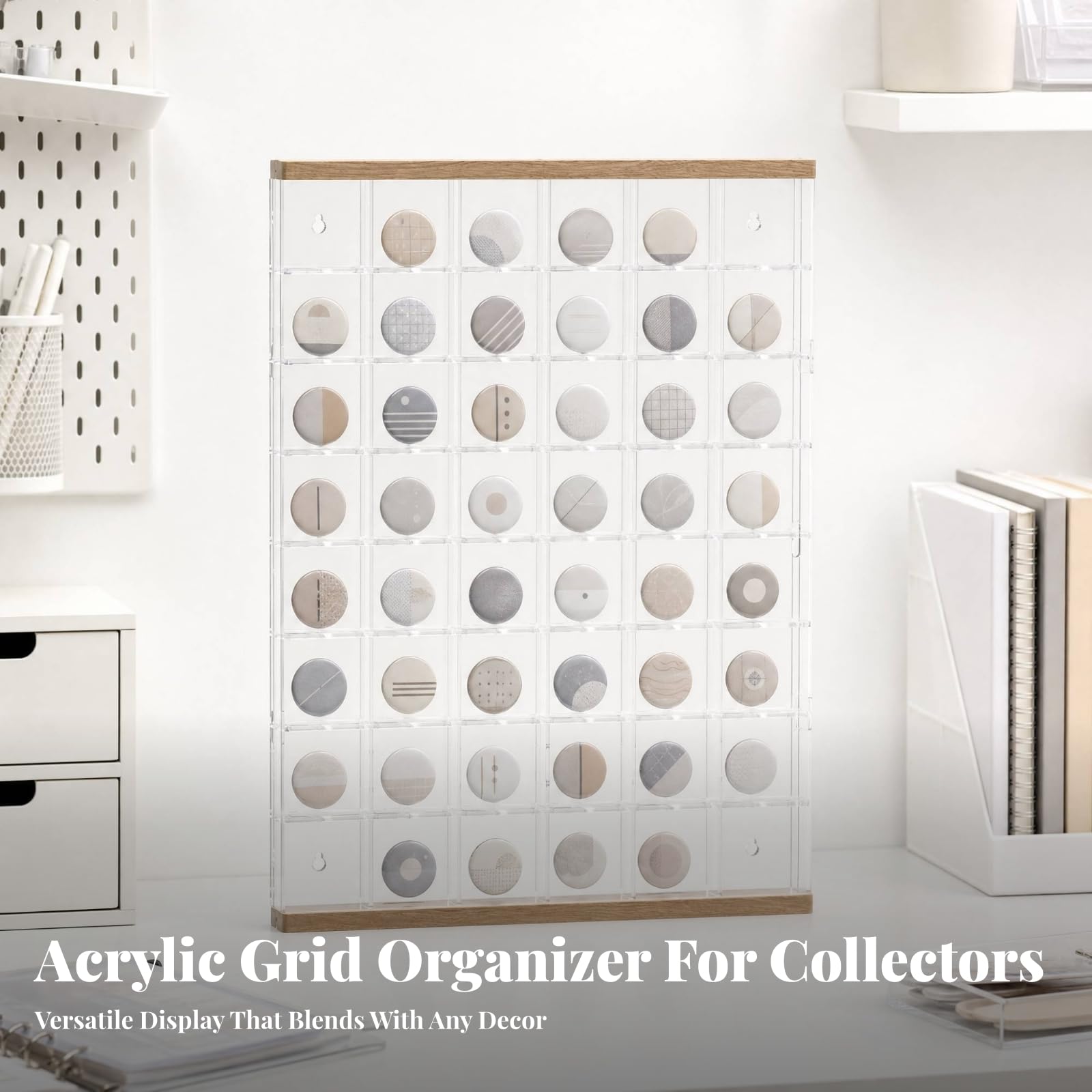 Wandmontage-Display mit Holzoptik wandmontiert Setzkasten wandmontierbar Sammlervitrine für Sammler, Wanddekoration, 66x66mm, 24 Schlitze