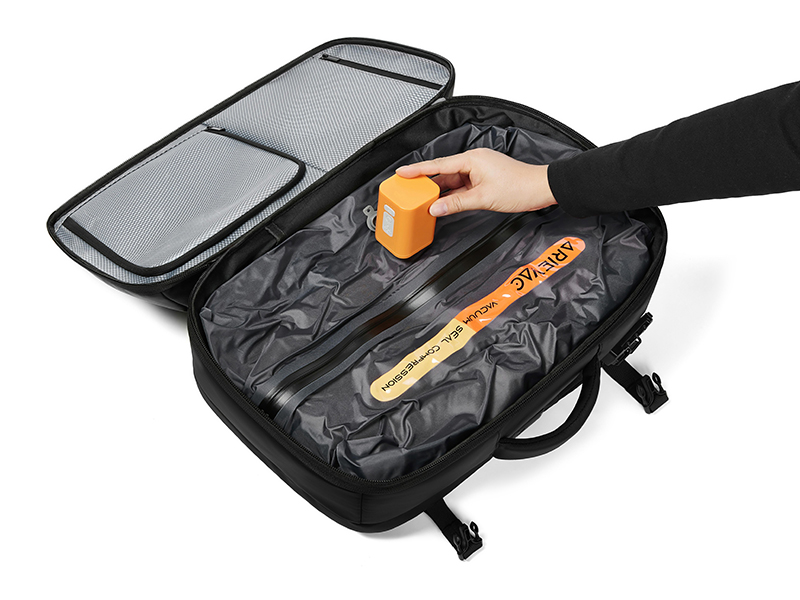 Amazon.com: IKYWT 80L Vacuum Seal Travel Backpack with Compression