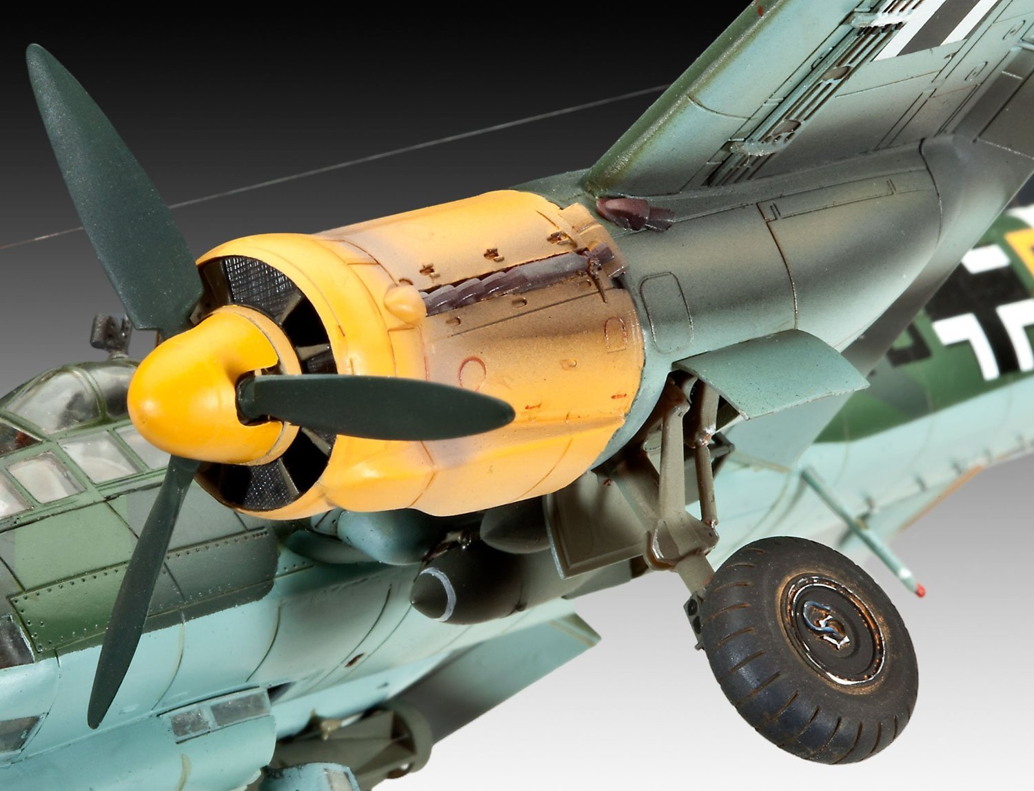 Amazon | ドイツレベル 1/72 ユンカース Ju88A-4 爆撃機 新金型