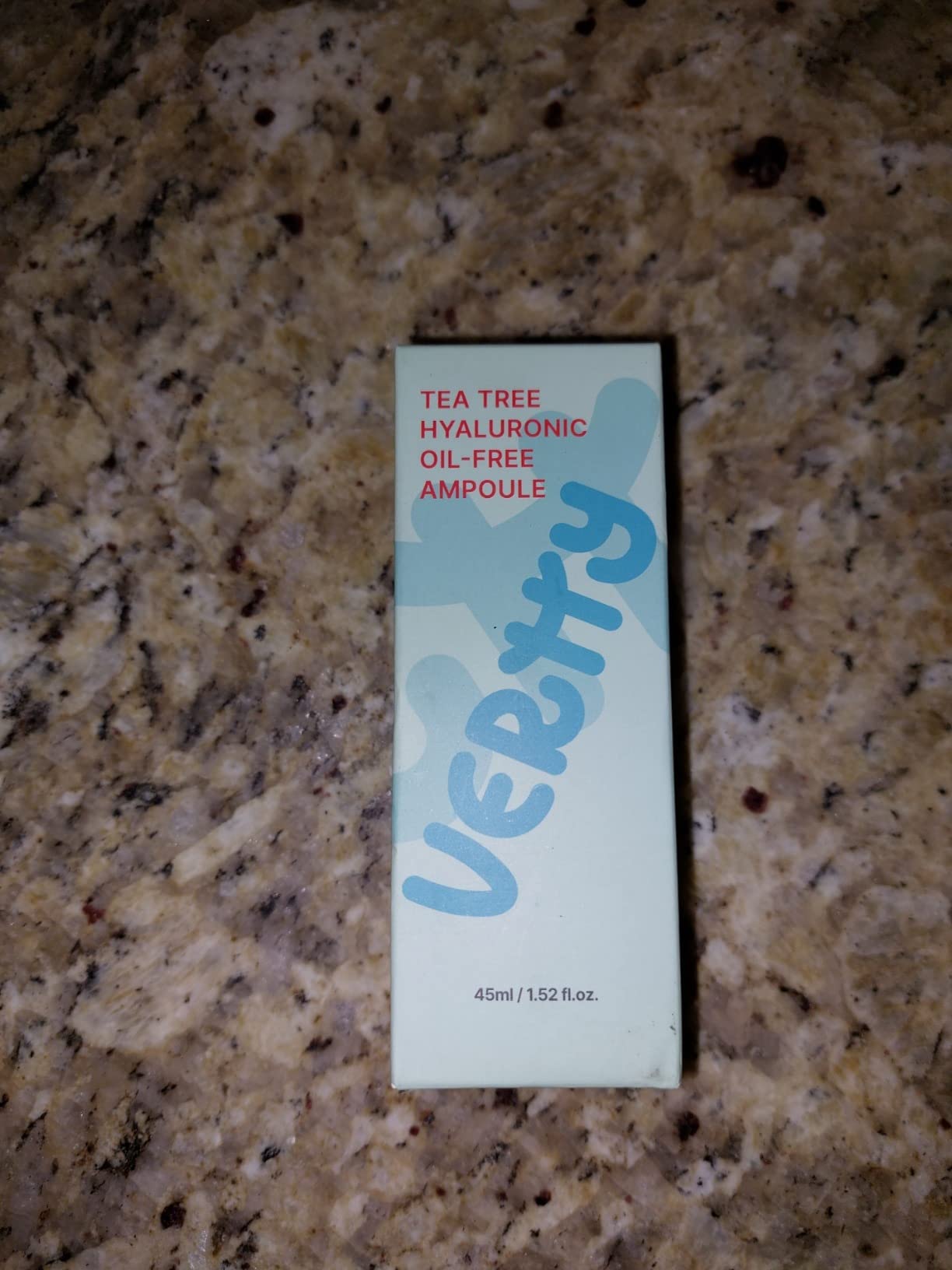Vertty Tea Tree Hyaluronic Oil Free Ampoule | Hydrating, Moisturizing, Redness Relief Serum | Blemish Skin Corrector Serum | Non-Comedogenic Moisturizer for face | Long-lasting Hydration (1.5oz)