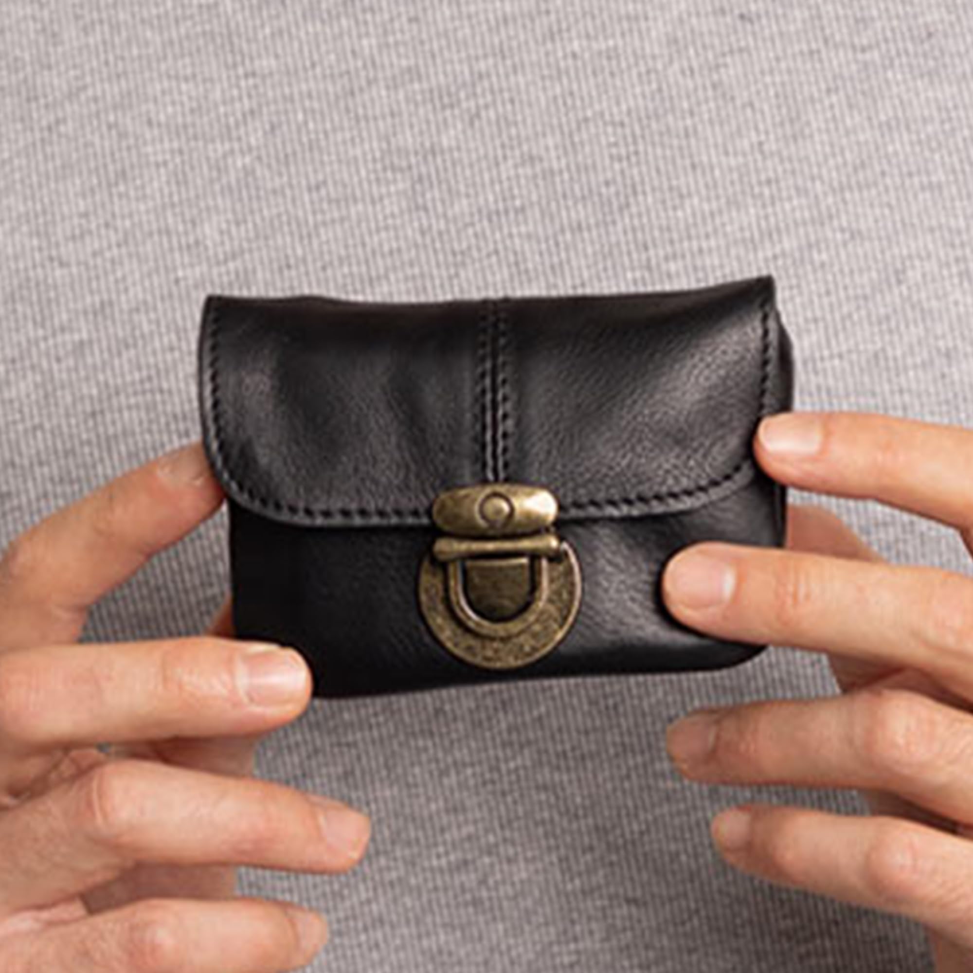 Gusti Pochette Eskil en Cuir pour Ceinture Porte-Monnaie Noir Cuir