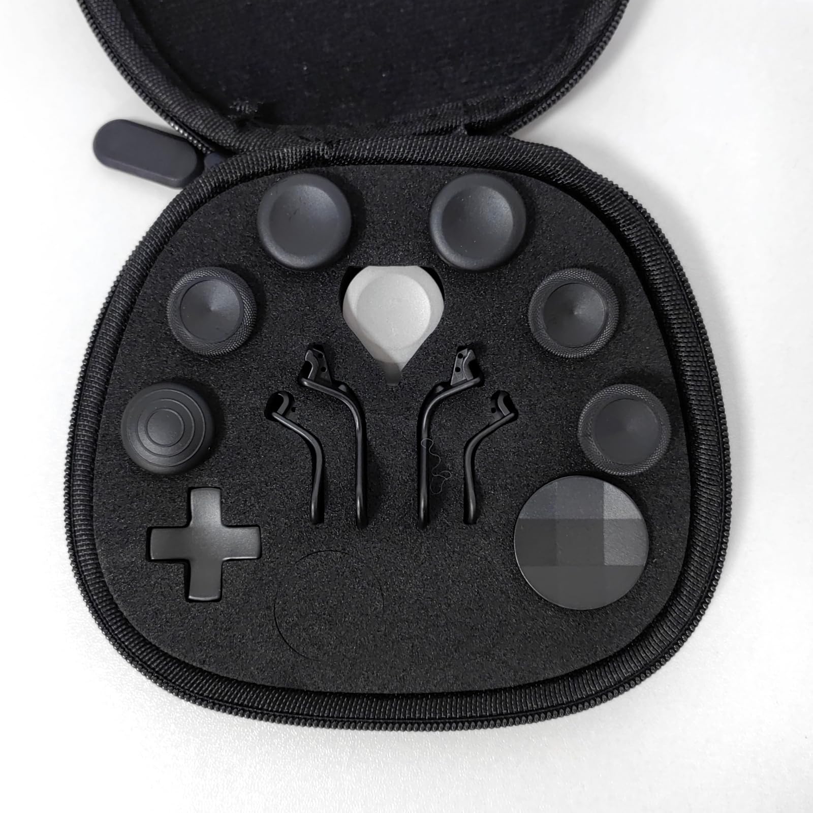 Levette in Metallo per Xbox Elite Series 2 Controller, 13 in 1 Accessori Sostituzione di 6 Joystick 4 Pagaie Posteriori 2 D-Pads con 1 Strumento di Regolazione, Nero