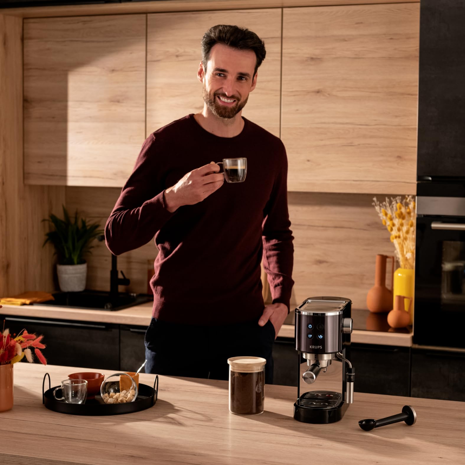 Krups Virtuoso+ Espresso-Siebträgermaschine 15 bar 3 Crema-Filter Edelstahl-Dampfdüse Schwarz/Edelstahl XP444G