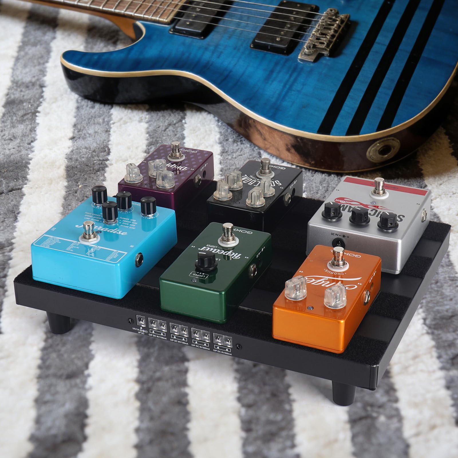 GOKKO Pedaliera per chitarra con alimentatore integrato, 35,6 x 26,9 cm, in alluminio