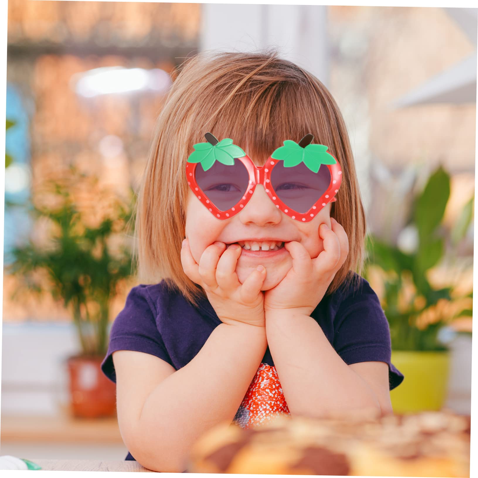 FRCOLOR Strawberry Sunglasses Set 4pcs Children's Pink Sunglasses Fun and Stylish for Boys and Girls