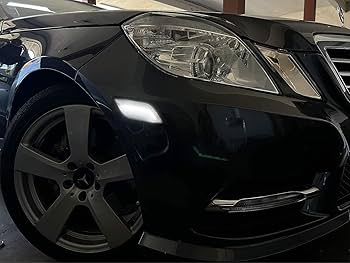 マドーレライトコート Dodge Challenger (08-14) XB LED Side Markers | MM LF73807