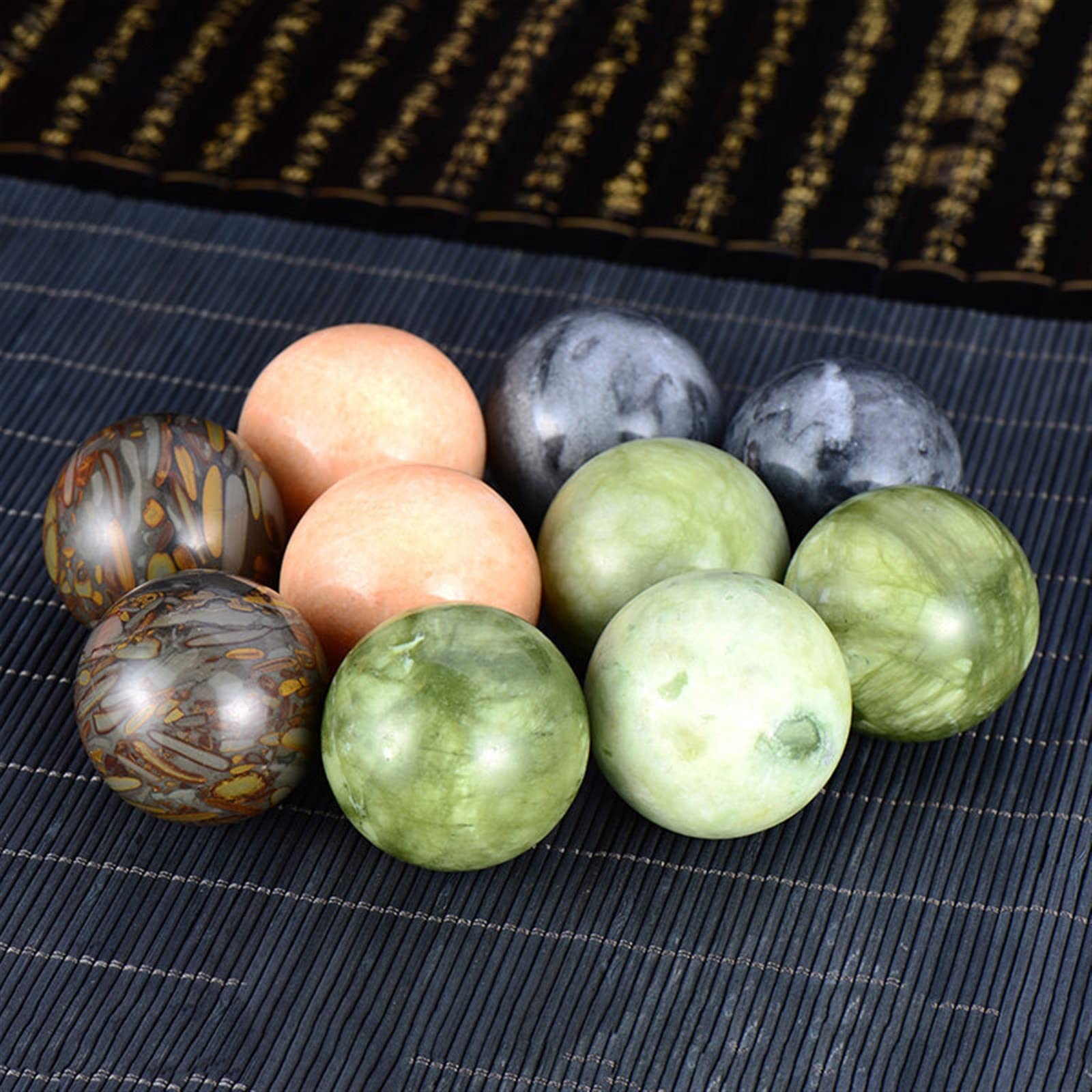 Cristal natural en bruto 1 par 50 mm Natural Jade Baoding Ball Fitness Handball Cuarzo Esfera Relajación Mano Muñeca Ejercicio Masaje Terapia Piedra Inicio Colecciones ( Color : Ice Afghani Jade )