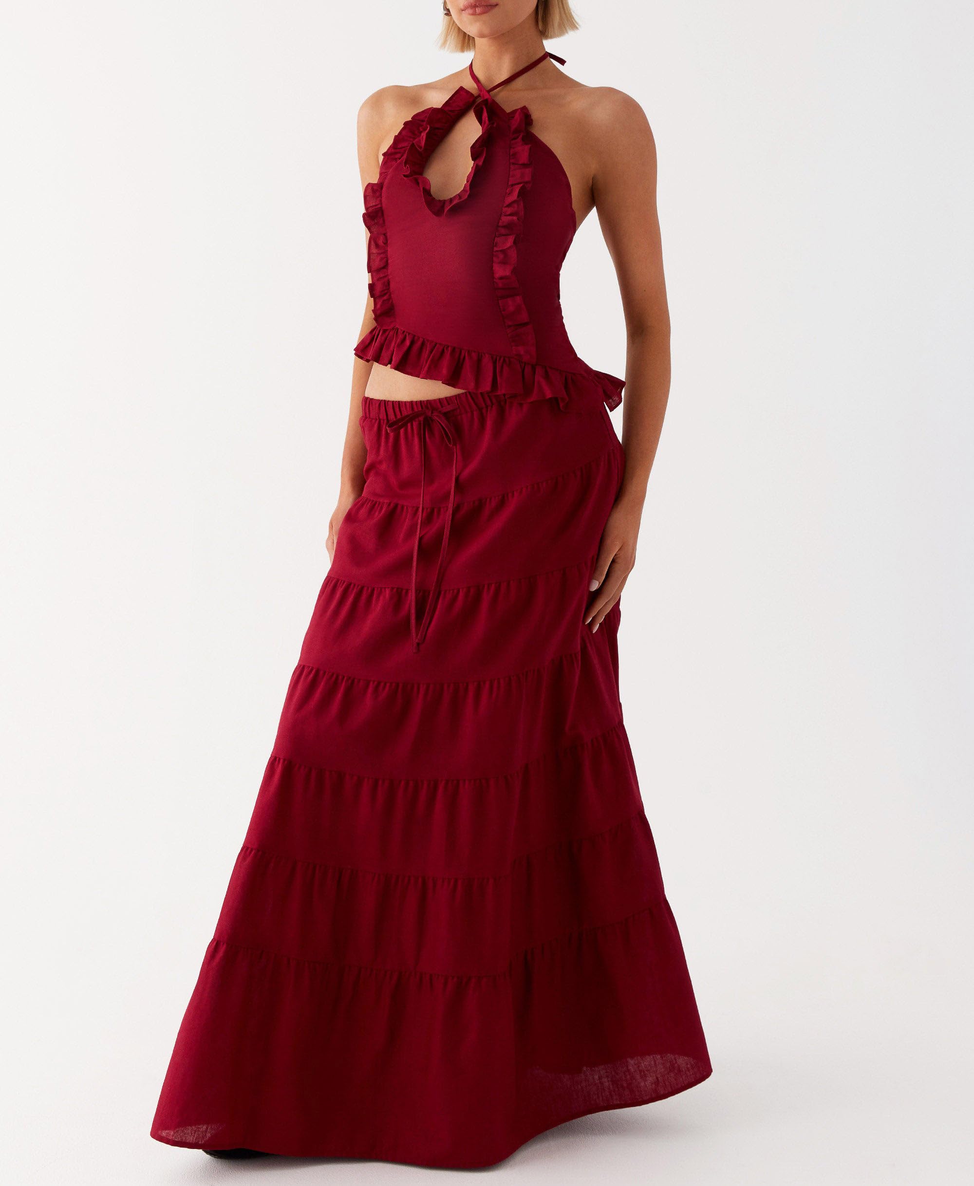 Damen 2 Stück Maxirock Set Y2k Halter geraffte Cami Top Tiered Flowy Ruffle Rock Sommer Strand Outfits
