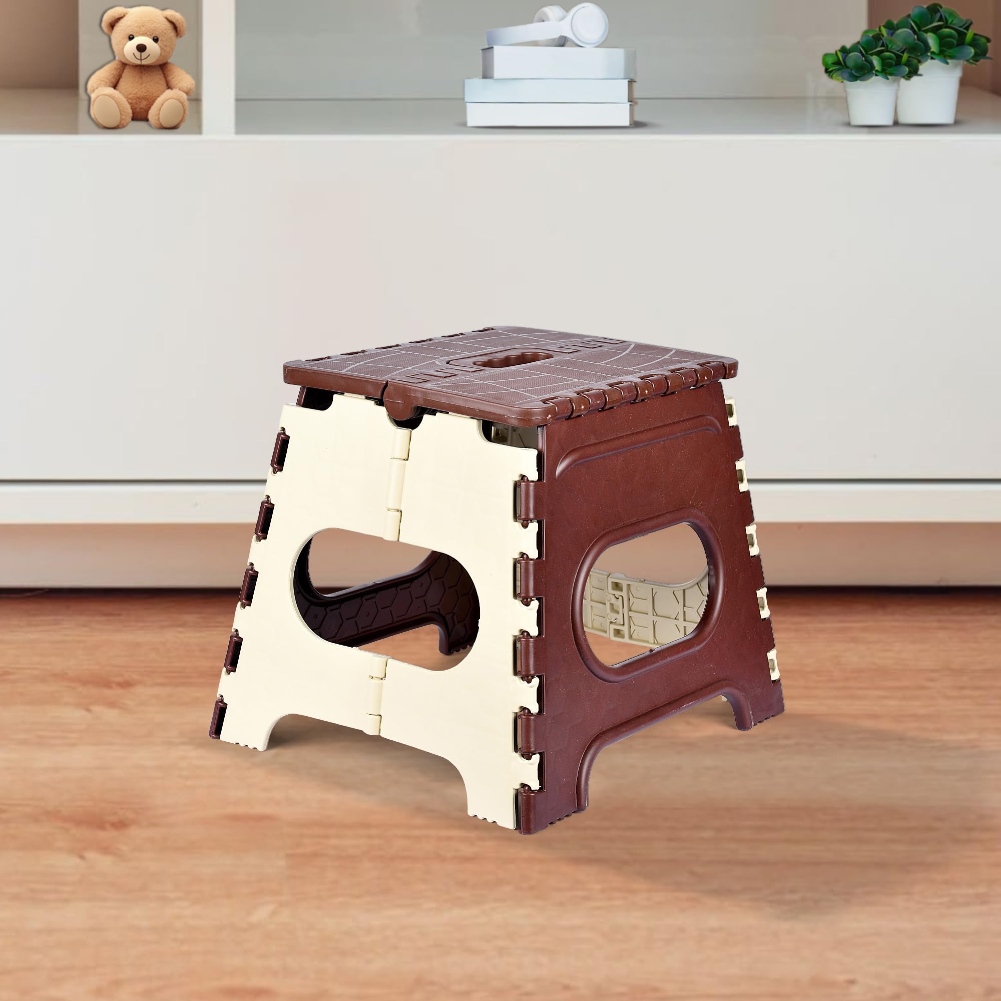 Kuber Industries Foldable Stool for Outdoor-Fishing-Hiking-Gardening-Travel | Collapsible Camping Chair | Portable Multipurpose Sitting Stool | Small | Cream & Brown