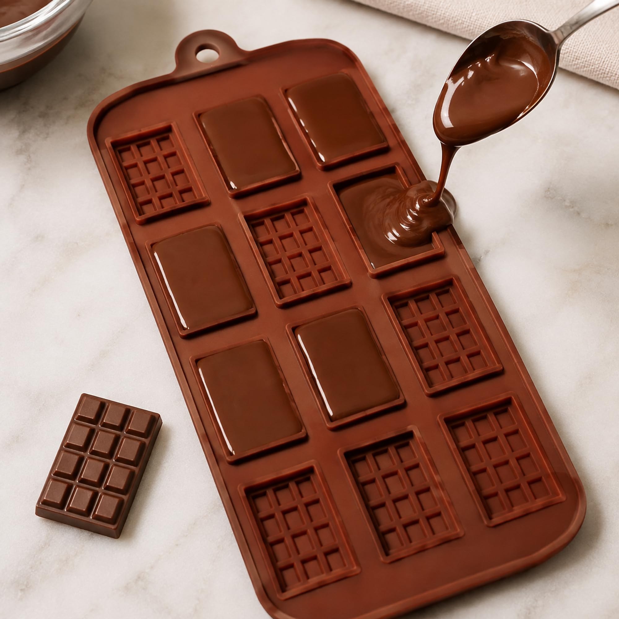 Silicone Chocolate Bar Making Tray, Candy Shaping Tool for Preparing Homemade Dessert Bars, Baking and Party Sweets