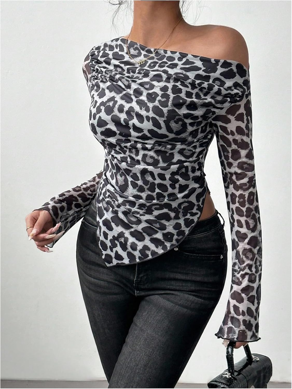 SHENHE Women's Leopard Off The Shoulder Top Long Sleeve Ruched Slim Fit Asymmetrical Y2k Shirt - Image 4