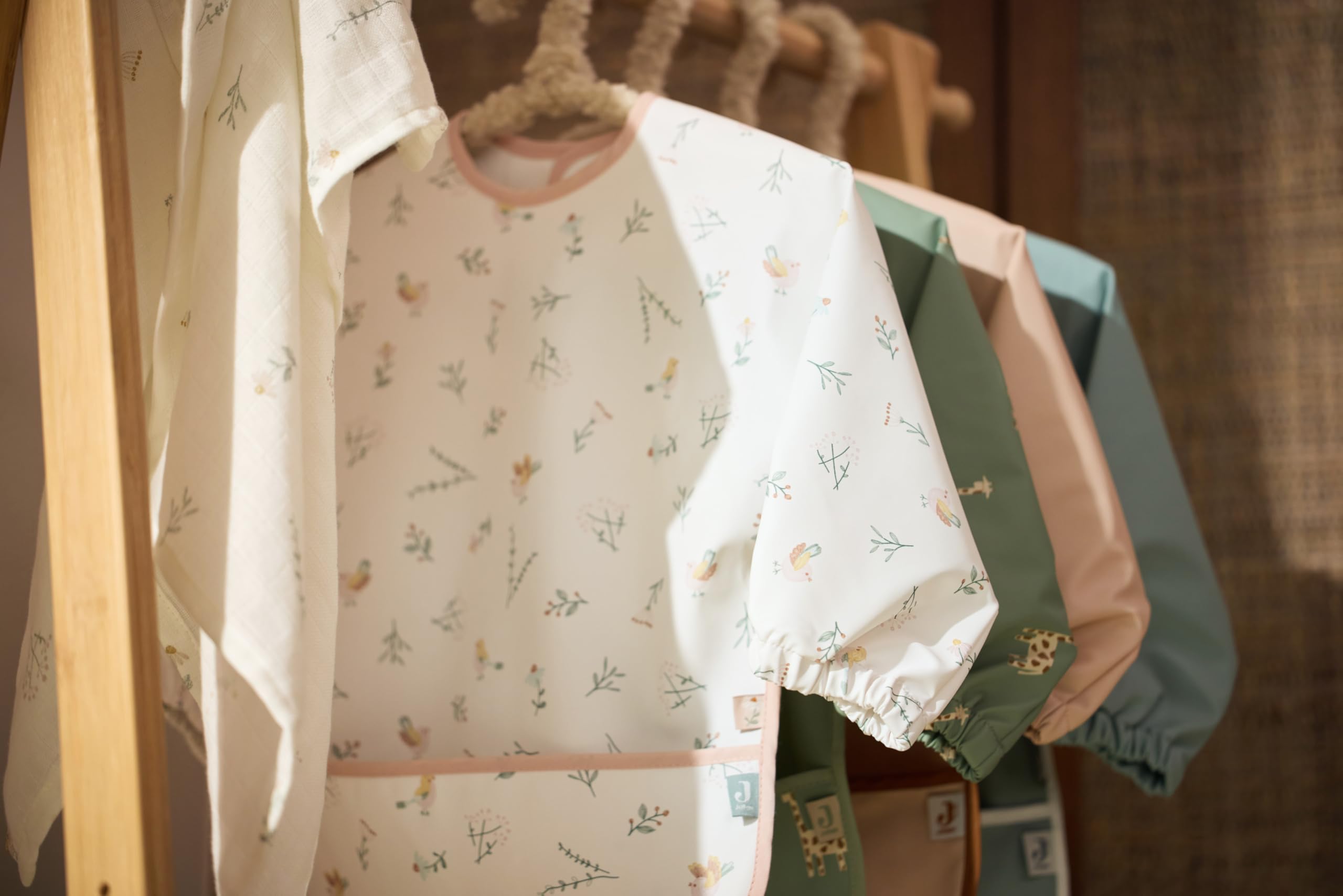 Jollein 029-869-67091 Bavoir imperméable avec manches - Miffy & Snuffy olive