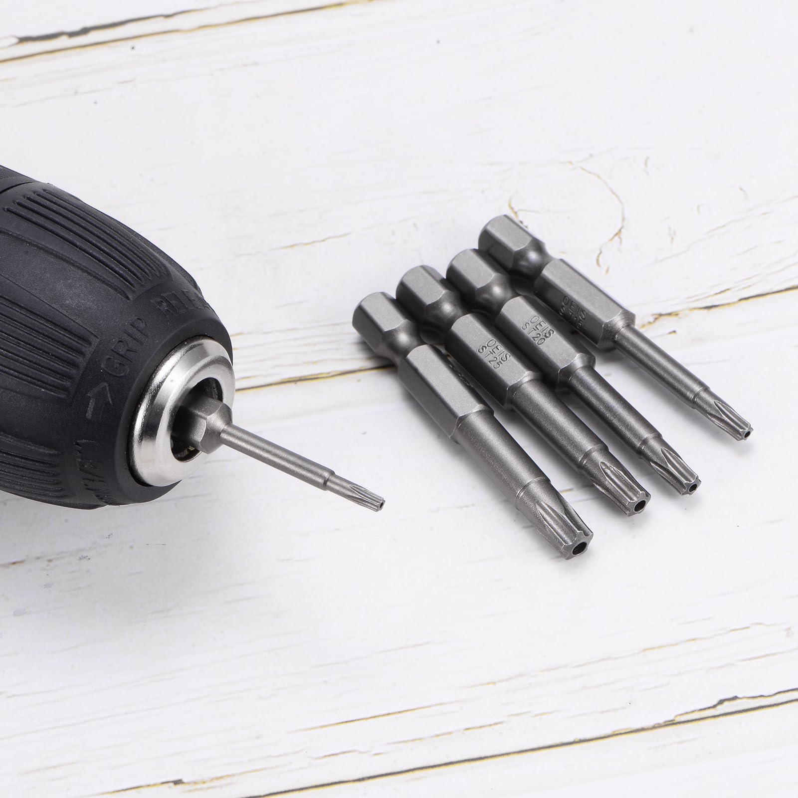 Set Van 2 QUARKZMAN TT10 Torx Schroevendraaierbits – 2 Stuks, 1/4 Inch, 25 Mm, Magnetisch, S2 Staal Industriële Bits