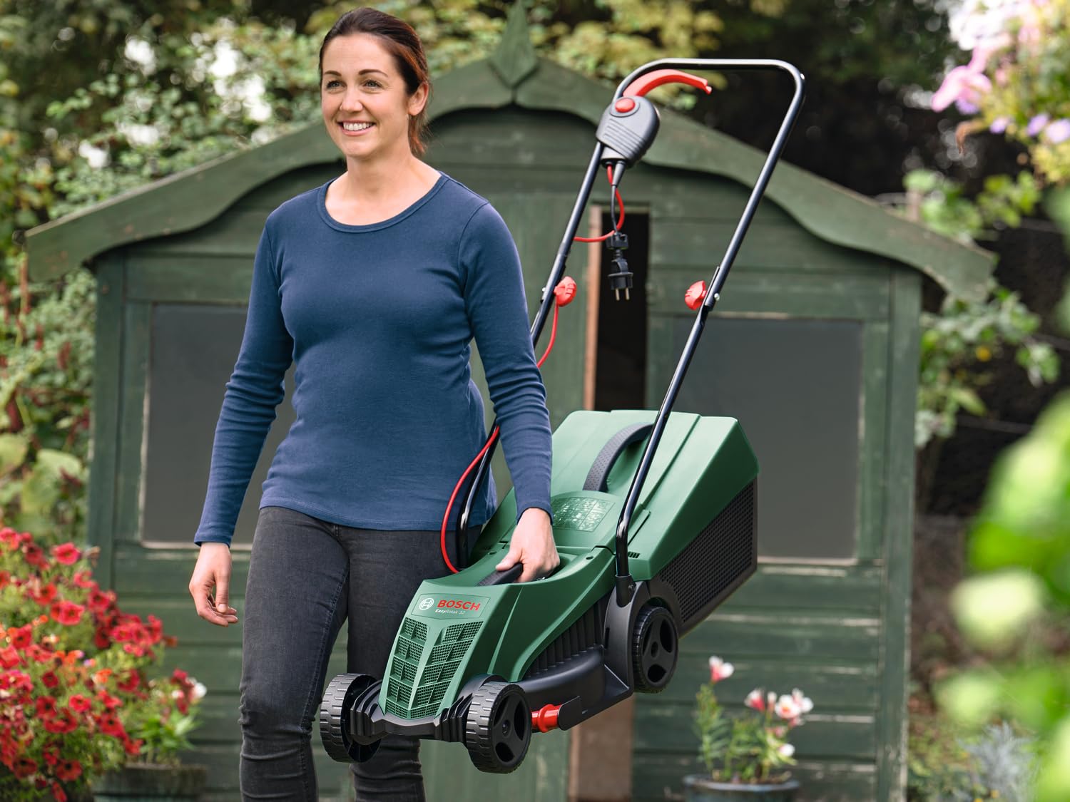 Bosch - Cortacésped con Cable EasyRotak 32-220 (Potencia del Motor de 1200 W, Ancho de Corte: 32 cm, Caja de césped de 31 litros, Hoja Afilada Extra de 32 cm, Adecuada para Cortar rápida y fácil con