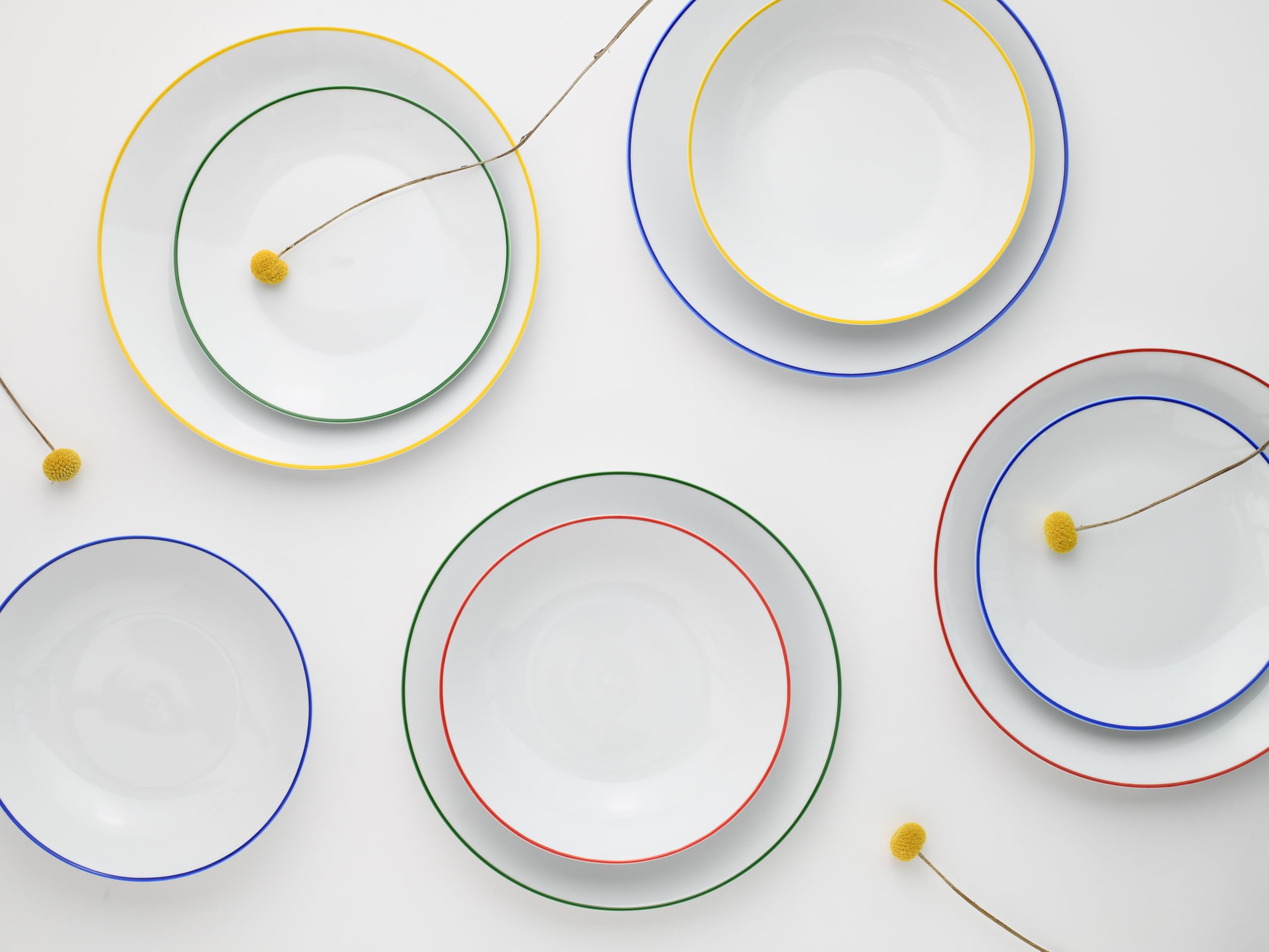CreaTable, 24057, seria Luna Color Line, 12-częściowy zestaw naczyń dla 4 osób, zestaw talerzy z porcelany, nadaje się do mycia w zmywarce i używania w kuchence mikrofalowej, wysokiej jakości